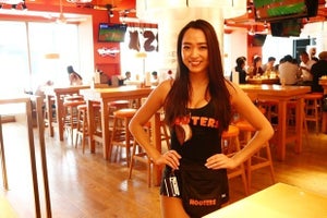 「HOOTERS」で美女を眺めながら仕事してみたら……五月病がぶっ飛んだ