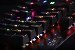 ADATA、11種類の点灯モードを備えたKailh青軸ゲーミングキーボード