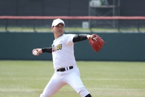 ジョニー黒木、10年ぶりに復活! 田口壮の息子にタイムリー浴びる