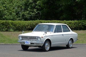 メガウェブに60年台の国産車が集合! 高度経済成長期を体感する特別展示