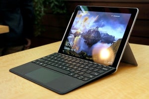 Surface Go、一般向けモデルは64,800円からで8月28日発売