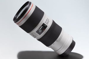 キヤノン「EF70-200mm F4L IS II USM」、新旧で比較レビュー