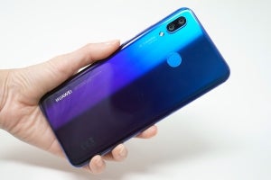 「HUAWEI nova 3」レビュー - インもアウトも2レンズ、高コスパのSIMフリースマホ