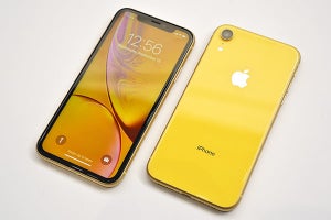 ソフトバンクが「iPhone XR」の価格を発表、64GB版でも10万超え