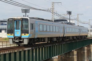 JR四国2000系「予讃線周遊ワイン列車」ワイン・生ビール飲み放題