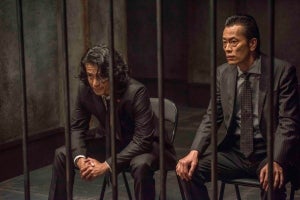 遠藤憲一×小栗旬 宮藤官九郎脚本・前代未聞コメディのメイキングが公開