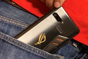 ROG Phone実機レビュー! もうほかの端末で遊べなくなる魔性のゲーミングスマホの魅力