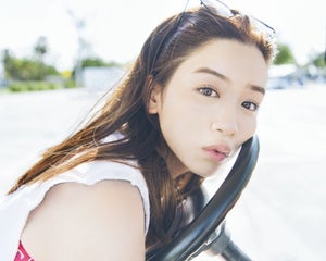 永野芽郁、1st写真集発売! すべて私服「想像よりも大変だった」