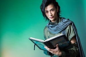 『仮面ライダージオウ』渡邊圭祐が語るウォズのモチーフになった俳優とは - 演技初挑戦も「緊張しないタイプ」