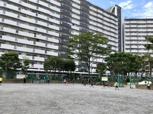 忙しい共働き夫婦に"団地併設の公園"がオススメな理由