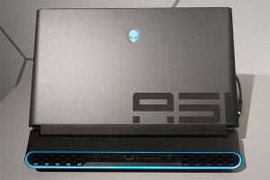 ALIENWAREノートの新たな顔「AREA-51m」が国内販売