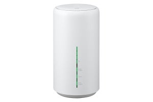 KDDIとUQ、WiMAX 2+/4G LTEホームルーター「Speed Wi-Fi HOME L02」