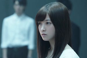 ”国宝級”顔を隠して尚オーラを発する橋本環奈　撮影現場でも頼りに