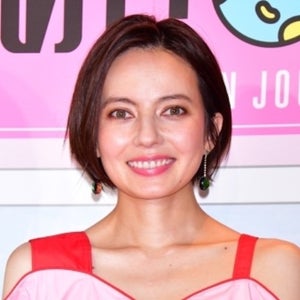 ベッキー、巨人･片岡コーチと結婚「しっかりと歩んでいきます」