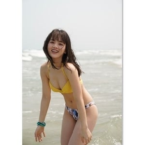 伊原六花、南国ビーチで水着姿を披露! 2nd写真集で「6つの花を探す旅」