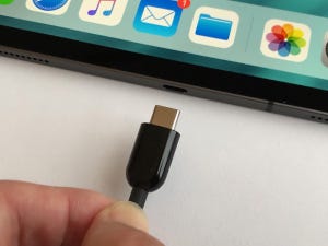 iPad ProのUSB-Cコネクタにオーディオ機器を繋いで、使える? 使えない?