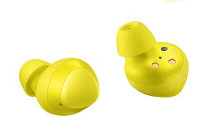 Galaxyの完全ワイヤレスイヤホン「Galaxy Buds」、日本で5月に発売