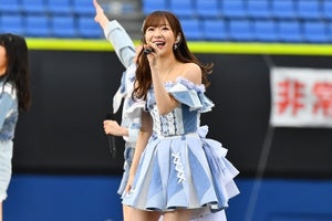 指原莉乃、卒コン前日にミニスカ衣装で全力パフォ「HKTについてこーい!」