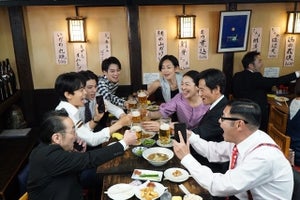 『特捜9』令和初日に放送　特捜班メンバーが居酒屋に初集結 