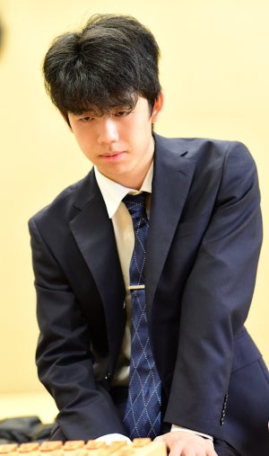 藤井七段、絶妙手順で勝利　王将戦一次予選