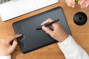 Wacom Intuos Pro Smallレビュー - もうマウスには戻れない? プロカメラマンが実機チェック