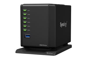 Synology、2.5インチストレージ×4台を内蔵できるコンパクトNASキット