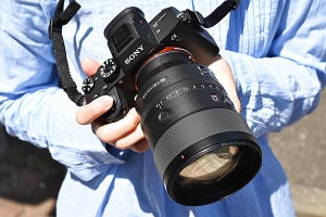 ソニー「FE 135mm F1.8 GM」レビュー　解像感もAFもバツグン