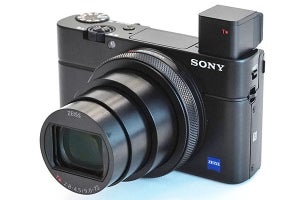 ソニー「RX100 VII」、速写性能向上で“ポケッタブルα9”