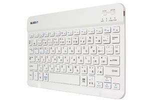 BLUEDOT、重さ189gでモバイルしやすいBluetoothキーボード