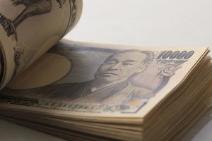 1億円貯めて老後も安心? 毎月いくら貯金が必要か考えてみた