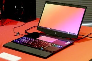 日本HP、2ndモニタ搭載の15.6型ゲーミングノート「OMEN X 2S 15」