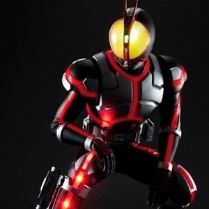 『仮面ライダー555』エクシードチャージのファイズがフィギュアに、リレー発光でフォトンブラッド再現