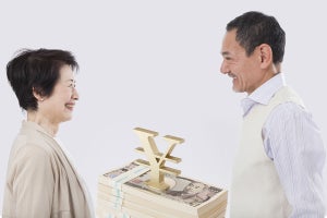 60歳以上の貯蓄額はいくら？ 平均と中央値でこんなに違う!