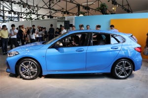 フルモデルチェンジしたBMW「1シリーズ」が後輪駆動をやめた理由