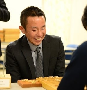 囲碁で19歳の名人誕生! 将棋界の記録は?