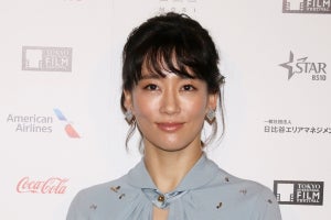 新婚･水川あさみが“夫婦”語る「一番身近な他人。それぞれの形が個性」