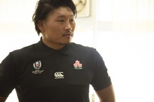 “笑わない男”ラグビー･稲垣啓太、地上35mに釣り上げられて大記録