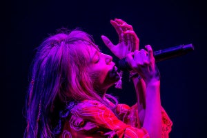 LiSA、2020年にメットライフドームを含む全国アリーナツアーの開催決定