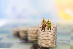 本当に2,000万円必要? 老後資金を貯めたい人が今すぐすべき3つのこと