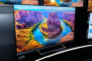 東芝4K REGZA「X930」など、2019年モデルがRakuten TV対応