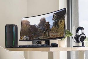 CORSAIR、CPUとGPUを水冷するスモールタワーのゲーミングPC