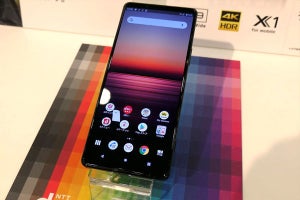 ドコモ「Xperia 1 II」SO-51A【実機で見る5Gスマホ】