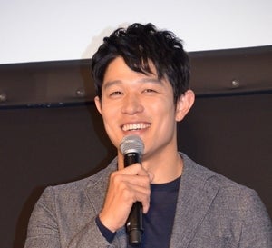 鈴木亮平、霜降り明星・せいやの演技を絶賛「泣いちゃいました」