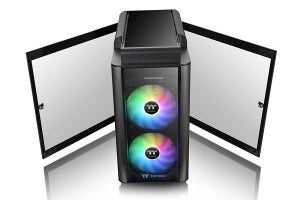 Thermaltake、4面強化ガラスのフルタワーケースにオールブラックモデル