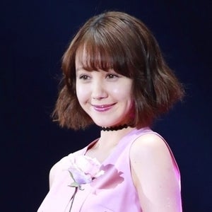 テラハ出演のトリンドル玲奈、木村花さん訃報に沈痛「守ってあげることができたのでは…」