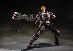 『仮面ライダー555』S.I.C.ファイズ6月1日予約解禁、アタッシュケースが変形分離