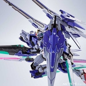 『ガンダム00』究極のダブルオーガンダムが商品化、フルウェポンセットで各形態を再現