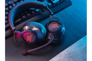 JBL、サウンドと装着感で没入感を高めたゲーミングヘッドセット2機種