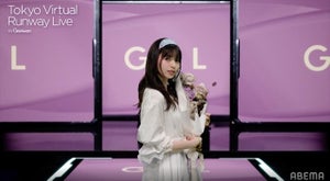 乃木坂46齋藤飛鳥、花束抱えてランウェイ　山下美月･松村沙友理らも出演