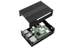 SilverStone、壁付け可能なRaspberry Pi 4 Model B互換のアルミケース